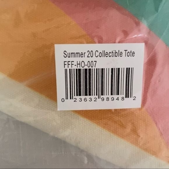 FabFitFun Summer 2020 Collectible Beach Tote Bag, NEW - Picture 5 of 12